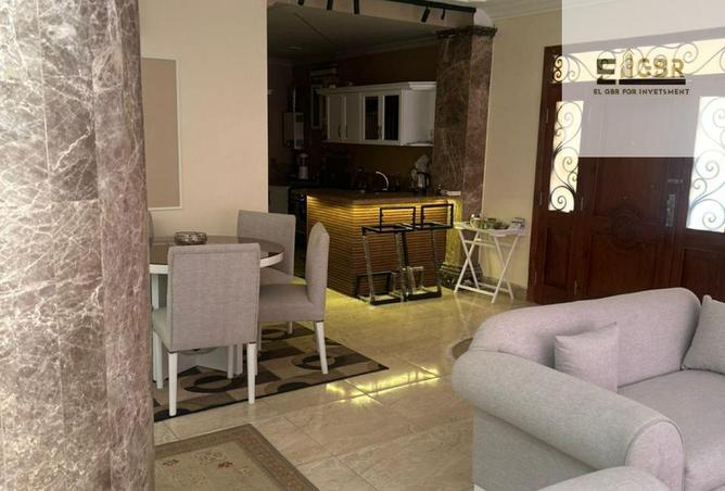 8605615 - Property Image 2