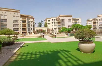 Apartment - 2 Bedrooms - 2 Bathrooms for sale in The Fourteen Golf Residences - Uptown Cairo - Mokattam - Cairo