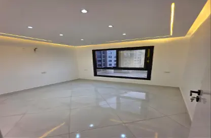 Apartment - 2 Bedrooms - 1 Bathroom for rent in Katameya Gate - El Katameya Compounds - El Katameya - New Cairo City - Cairo