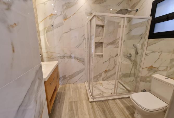 98281072 - Property Image 3