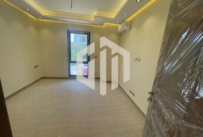 64651054 - Property Image 2