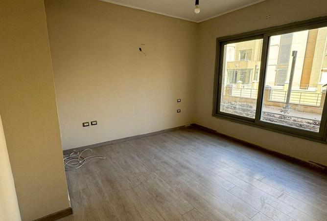 73503881 - Property Image 2
