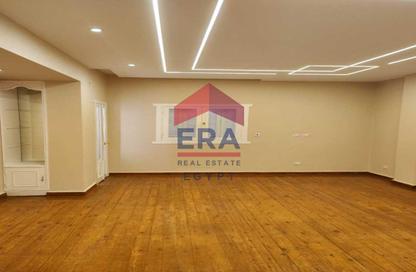 Apartment - 3 Bedrooms - 3 Bathrooms for sale in Abd Al Moneim Riad St. - Al Agouza - Giza