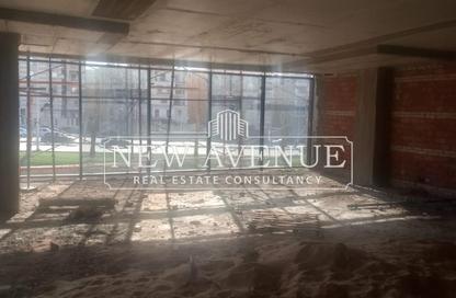 Retail - Studio - 1 Bathroom for rent in Lake View Residence - 5th Settlement Compounds - The 5th Settlement - New Cairo City - Cairo
