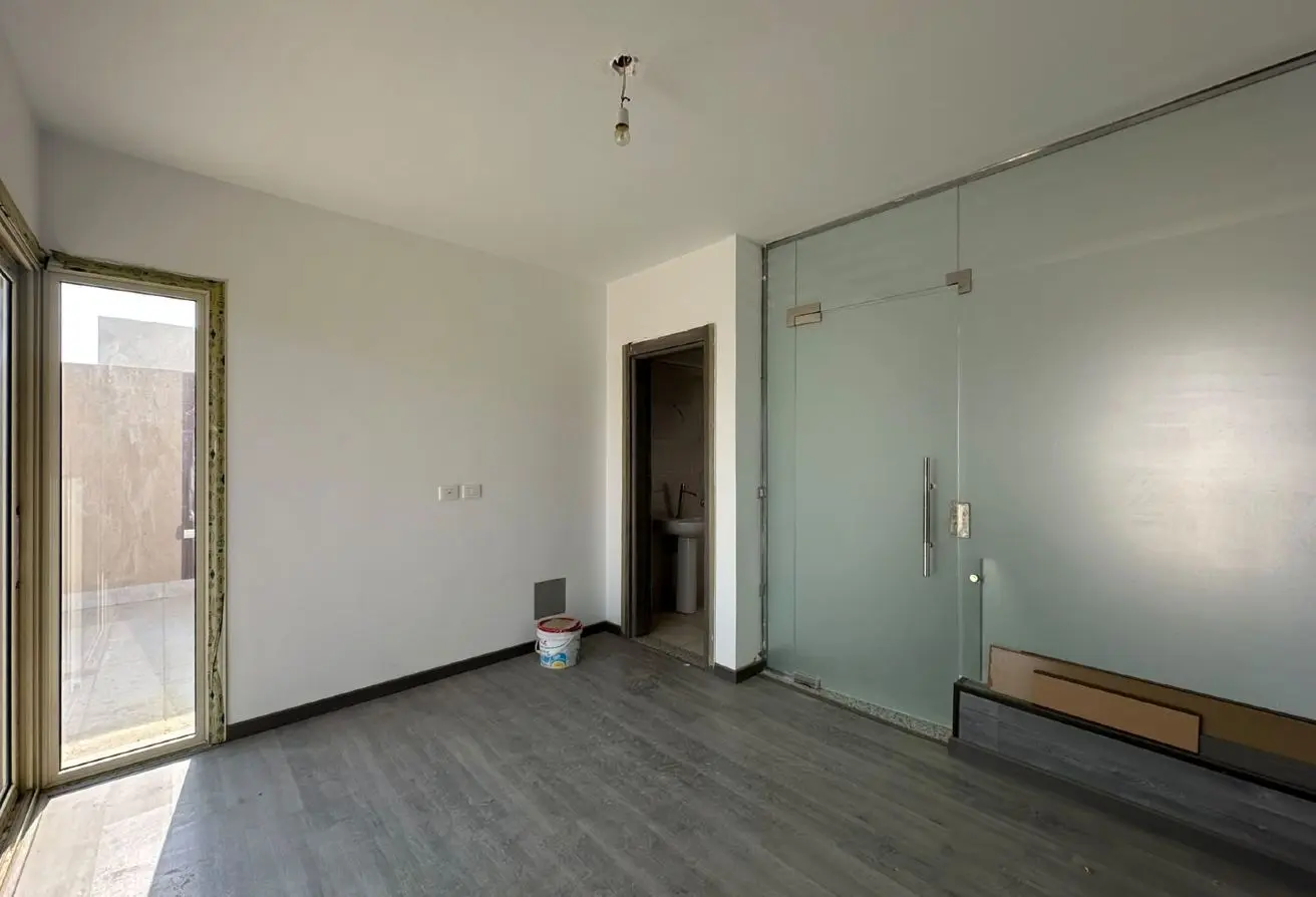 116760866 - Property Main Image