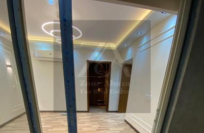 Apartment - 4 Bedrooms - 3 Bathrooms for rent in Stone Residence - 5th Settlement Compounds - The 5th Settlement - New Cairo City - Cairo