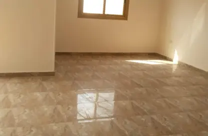 شقة - 3 غرف نوم - 3 حمامات للايجار في شارع بيرم التونسي - النرجس 1 - النرجس - مدينة القاهرة الجديدة - القاهرة