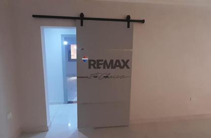 Apartment - 3 Bedrooms - 3 Bathrooms for sale in Shooting Club Street - Dokki - Giza