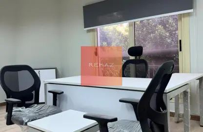 Co-Working Space - 7+ Bedrooms - 5 Bathrooms for rent in Degla Square - Degla - Hay El Maadi - Cairo