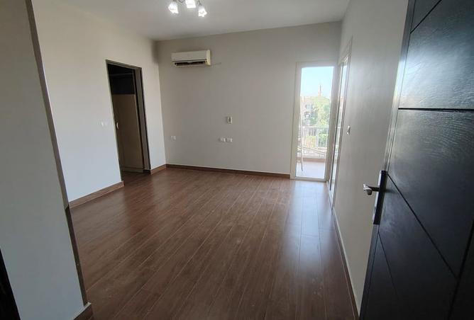 104035815 - Property Image 2