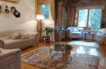 Apartment - 2 Bedrooms - 2 Bathrooms for rent in Shafik Mansour St. - Zamalek - Cairo