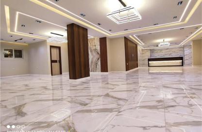 Apartment - 4 Bedrooms - 4 Bathrooms for sale in Gate 4 - Mena - Hadayek El Ahram - Giza