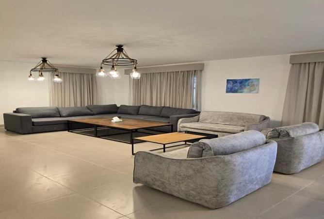 69833824 - Property Image 3