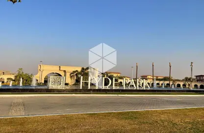 Office Space - 2 Bedrooms - 2 Bathrooms for rent in Hyde Park Business District Mall - South Teseen St. - The 5th Settlement - New Cairo City - Cairo