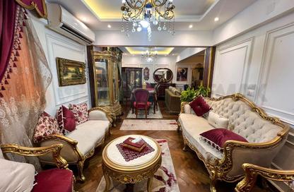 Apartment - 2 Bedrooms - 1 Bathroom for sale in Laurent - Hay Sharq - Alexandria