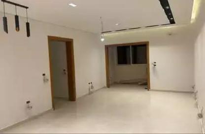 Apartment - 3 Bedrooms - 3 Bathrooms for sale in El Narges Buildings - Al Narges - New Cairo City - Cairo