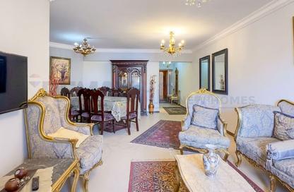 Apartment - 3 Bedrooms - 3 Bathrooms for rent in El Montazah - Hay Than El Montazah - Alexandria