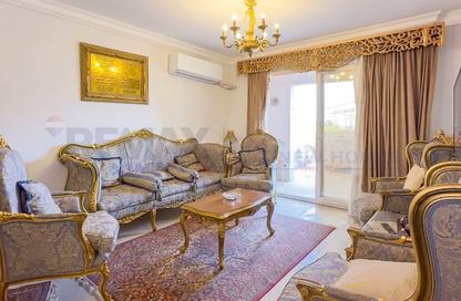 Apartment - 3 Bedrooms - 3 Bathrooms for rent in El Montazah - Hay Than El Montazah - Alexandria