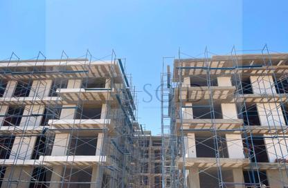 Apartment - 3 Bedrooms - 3 Bathrooms for sale in Kite Residence - 6 October Compounds - 6 October City - Giza
