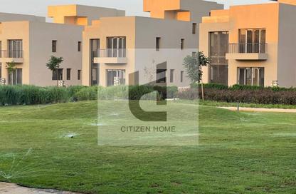 Villa - 3 Bedrooms - 3 Bathrooms for sale in O West - 6 October Compounds - 6 October City - Giza