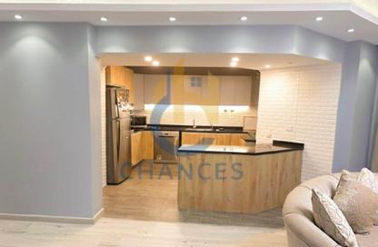 Apartment - 3 Bedrooms - 2 Bathrooms for sale in Road Inside Compound Al Safwa - Degla - Hay El Maadi - Cairo
