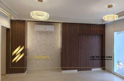 Apartment - 3 Bedrooms - 3 Bathrooms for rent in Garden Residence - Hyde Park - New Cairo City - Cairo