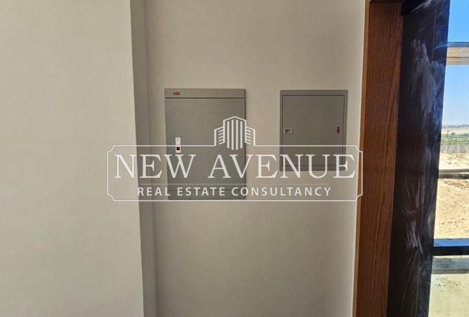 2OsTJShvM48 - Property Main Image