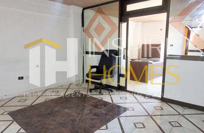Office Space - Studio - 1 Bathroom for sale in El Mansheya - Hay El Gomrok - Alexandria