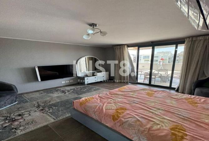 8607905 - Property Image 3