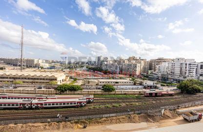 Apartment - 2 - 1 for sale in Al Mosheer Ahmed Ismail St. - Sidi Gaber - Hay Sharq - Alexandria