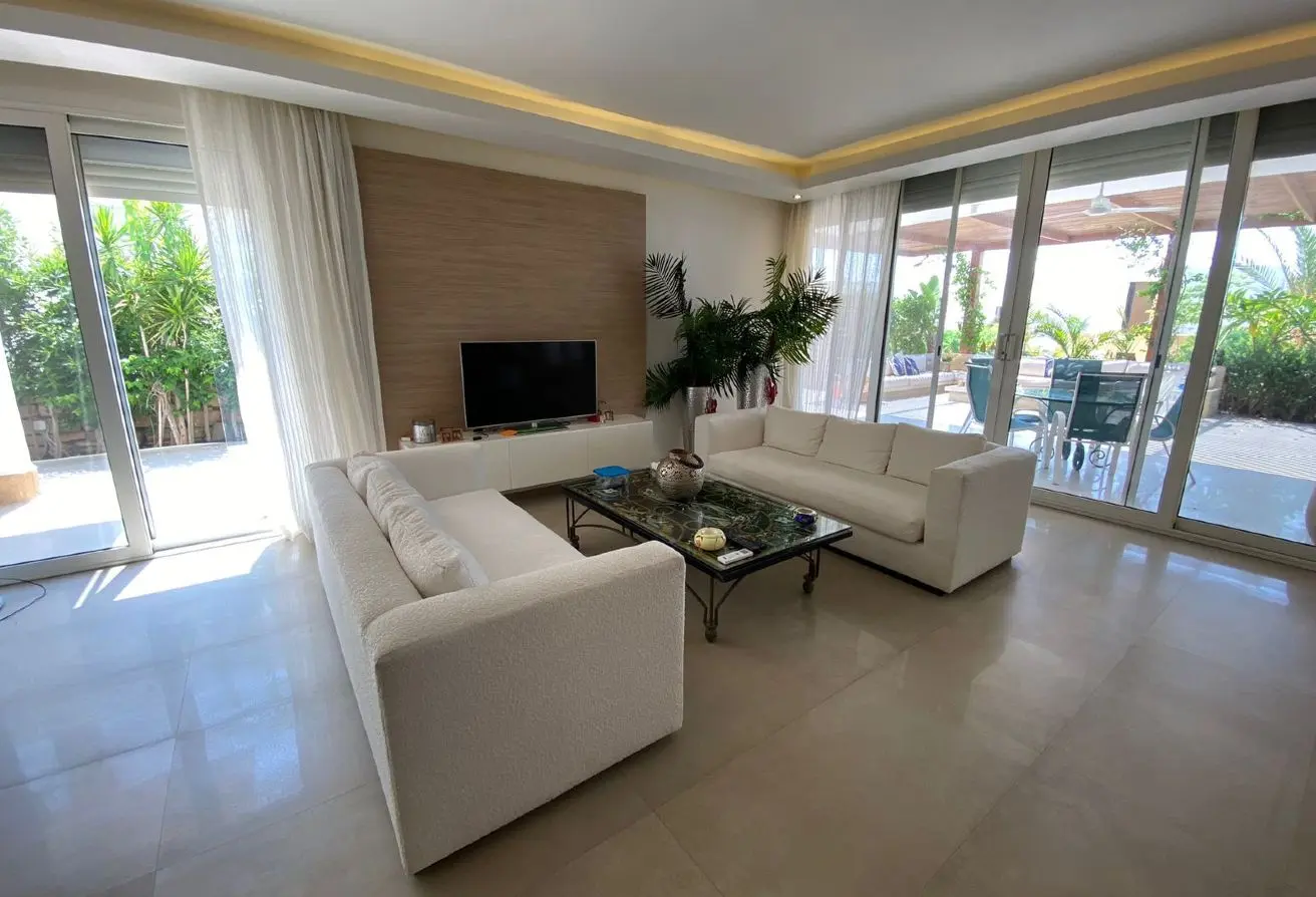 107406537 - Property Main Image