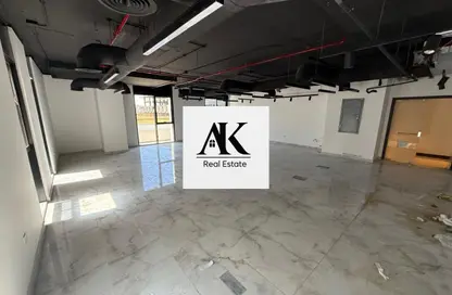 Office Space - 2 Bedrooms - 1 Bathroom for rent in Hyde Park Business District Mall - South Teseen St. - The 5th Settlement - New Cairo City - Cairo
