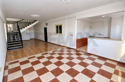 شقة - 3 - 3 للبيع في شارع محمد فوزي معاذ - سموحة - حي شرق - الاسكندرية شقة - 3 - 3 للبيع في شارع محمد فوزي معاذ - سموحة - حي شرق - الاسكندرية