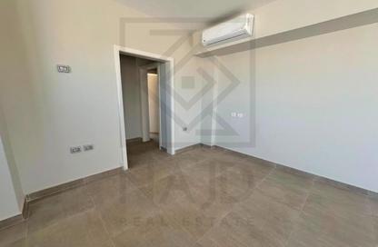 Chalet - 4 Bedrooms - 3 Bathrooms for sale in June - Ras Al Hekma - North Coast