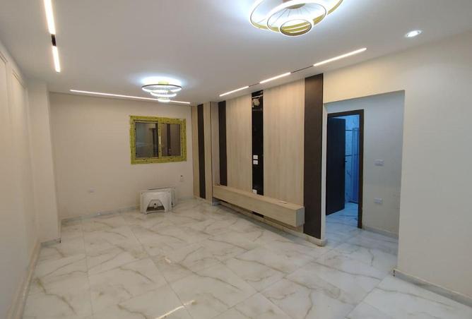 54234372 - Property Image 2