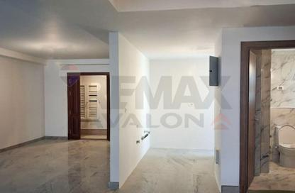 Apartment - 3 Bedrooms - 2 Bathrooms for sale in Sky line - Smouha - Hay Sharq - Alexandria