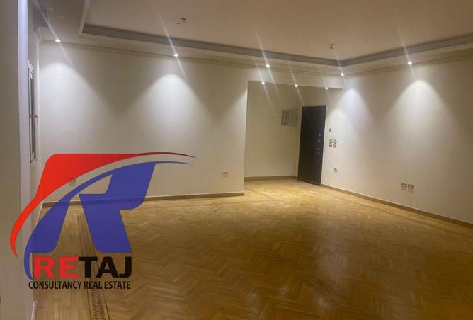 67730812 - Property Image 2