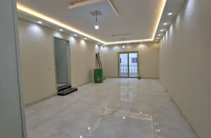 شقة - 3 غرف نوم - 2 حمامات للايجار في اللوتس الجنوبي - حى اللوتس - مدينة القاهرة الجديدة - القاهرة