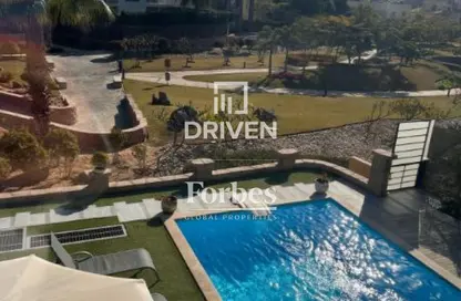 فيلا - 7 غرف نوم - 8 حمامات للبيع في الجريا - كمبوندات الشيخ زايد - الشيخ زايد - الجيزة