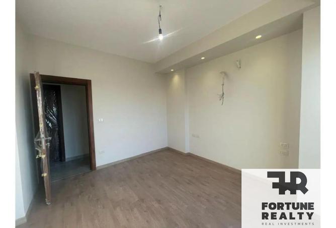 53478660 - صورة العقار 2