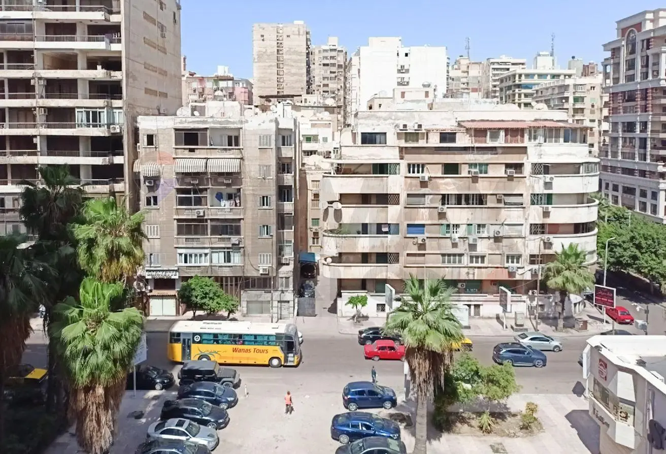 75945970 - الصورة الرئيسية للعقار