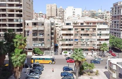 Apartment - 3 Bedrooms - 1 Bathroom for rent in Al Moaskar Al Romani St. - Roushdy - Hay Sharq - Alexandria