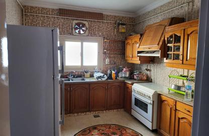 Apartment - 4 Bedrooms - 2 Bathrooms for rent in Area D - Ganoob El Acadimia - New Cairo City - Cairo