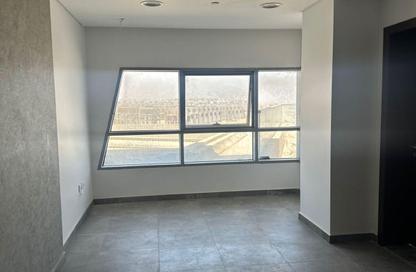 Clinic - Studio - 1 Bathroom for rent in Etapa Square - Sheikh Zayed City - Giza