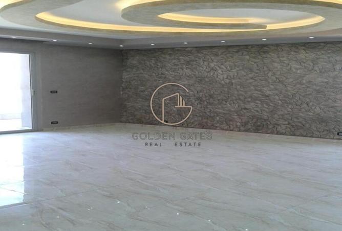 104596702 - Property Image 3