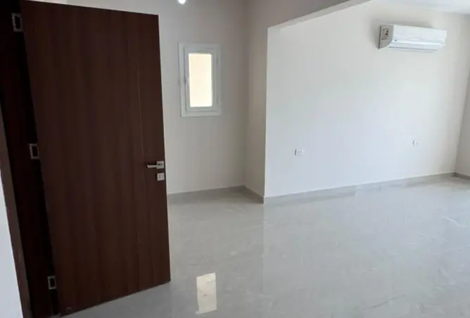 114886930 - Property Image 3