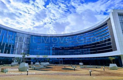 Office Space - 5 Bedrooms - 3 Bathrooms for sale in Smart Village - Cairo Alexandria Desert Road - 6 October City - Giza
