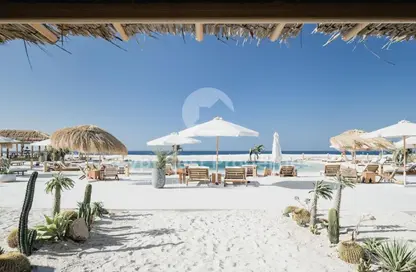 (بنتهاوس  (روف - 3 غرف نوم - 4 حمامات للبيع في المصيف - راس الحكمة - الساحل الشمالي