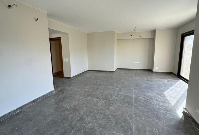 52453597 - Property Image 2