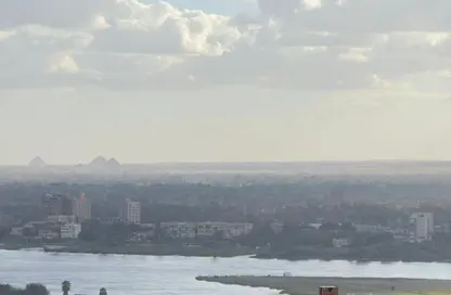 شقة - 4 غرف نوم - 2 حمامات للايجار في شارع كورنيش النيل - المعادي - حي المعادي - القاهرة